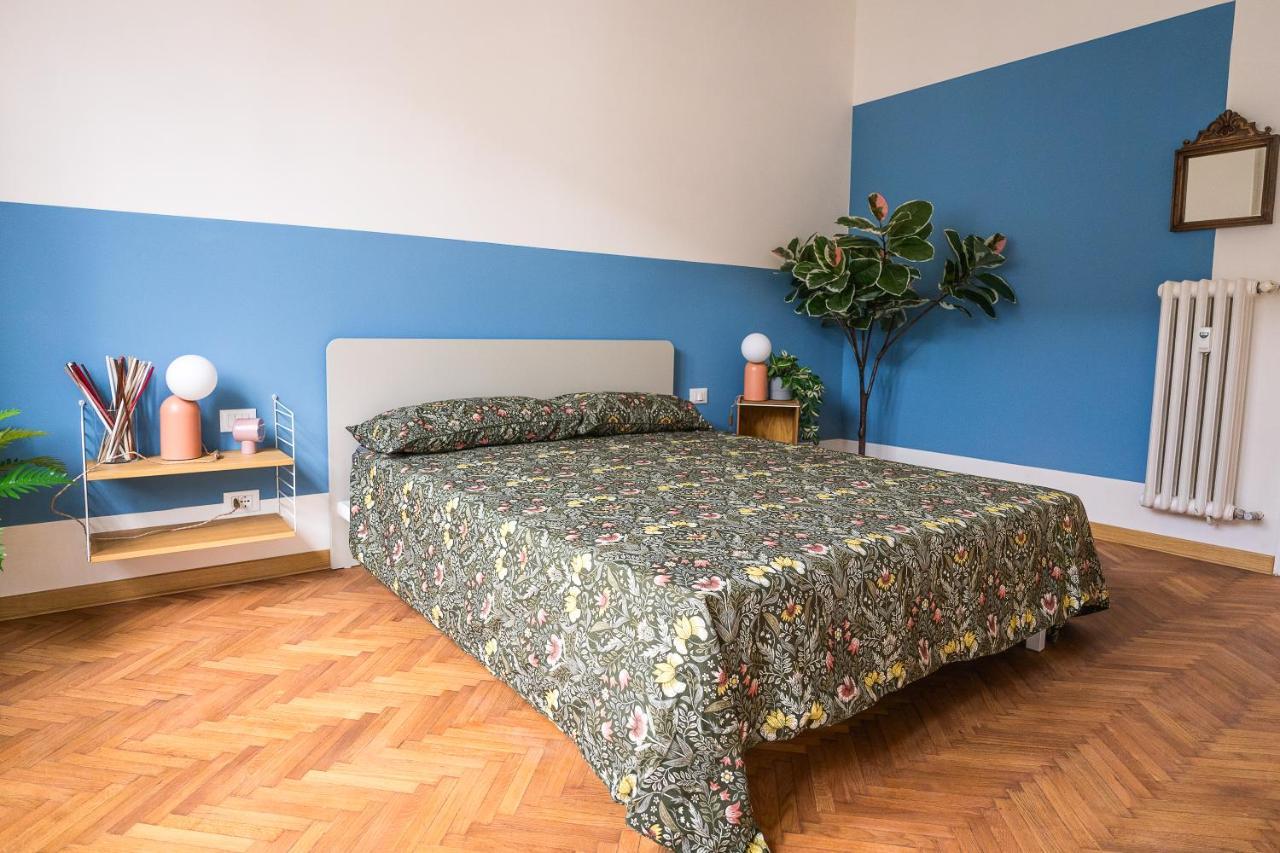 700MstazionecentraleAmpio Trilocale Con 2Balconi Trieste Exteriör bild